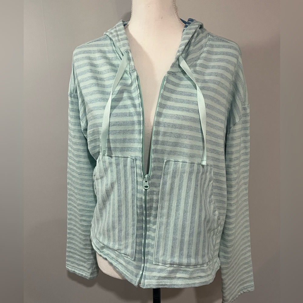 Columbia XL Striped Pullover Hoodie Soft zip up GUC
